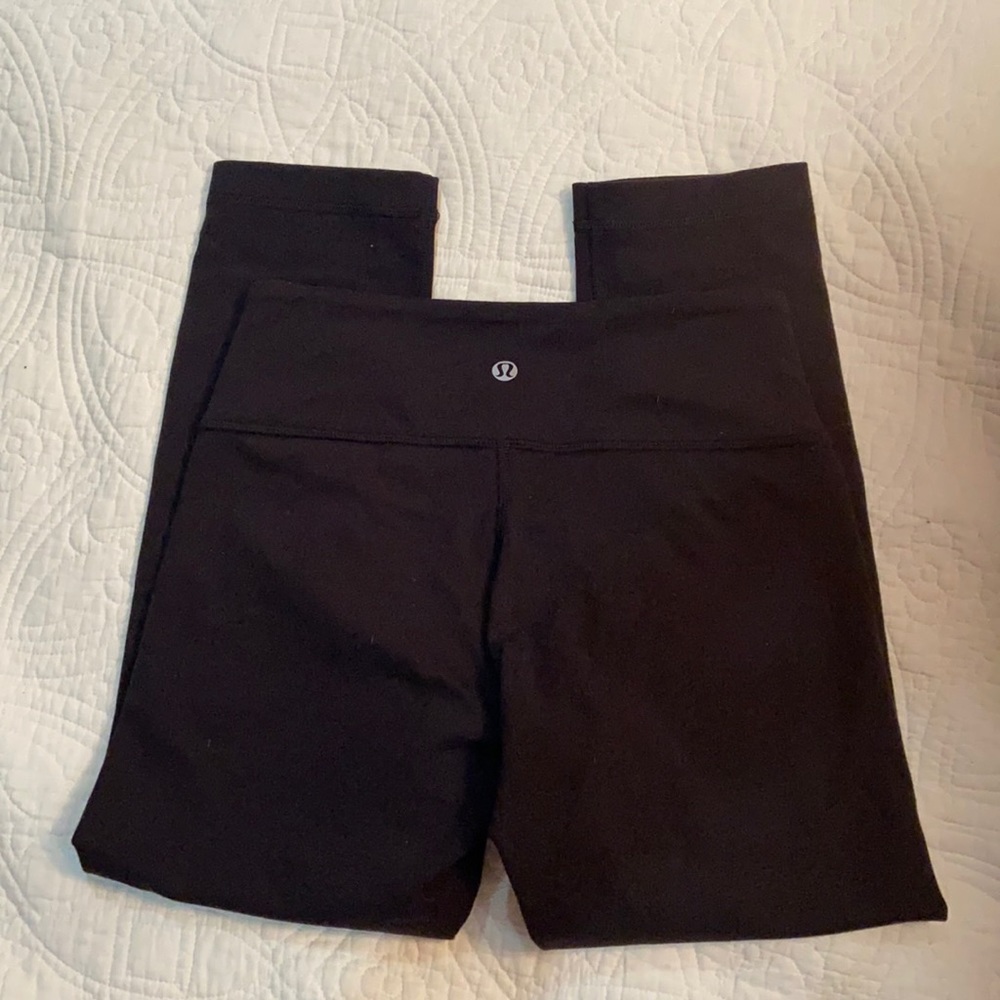 Lululemon SIZE 4 women leggings